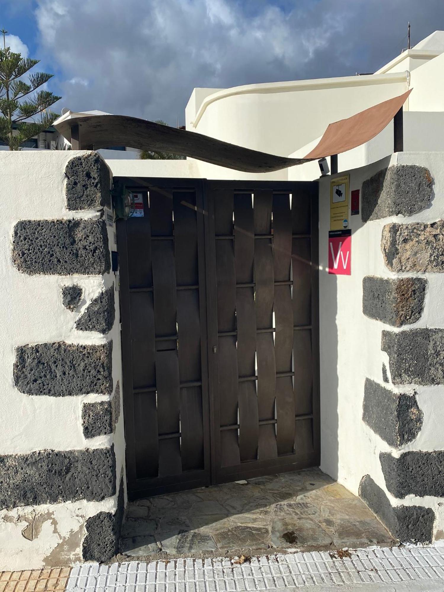 V PRINCESA Vivienda con piscina y BBQ para max 10 personas Puerto del Carmen  Exterior foto